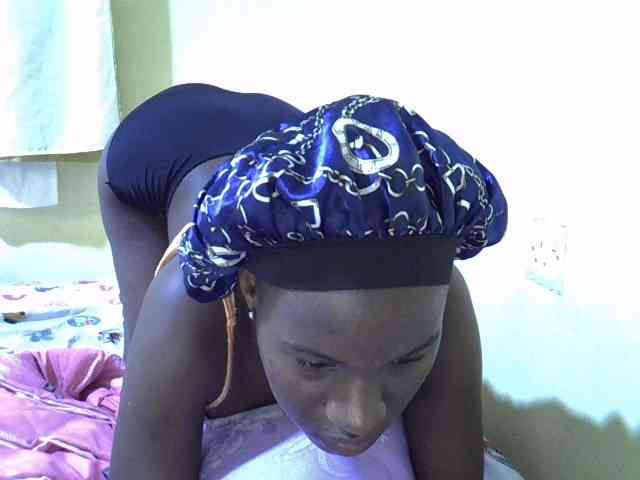 sexxy-maya1 webcam