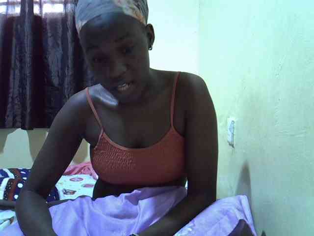 sexxy-maya1 webcam