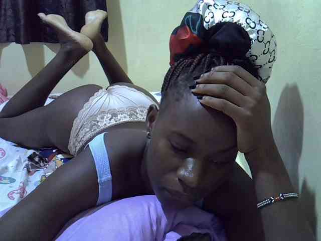 Model: sexxy-maya1