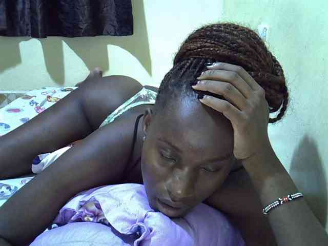 sexxy-maya1 webcam