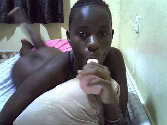 sexxy-maya1 webcam
