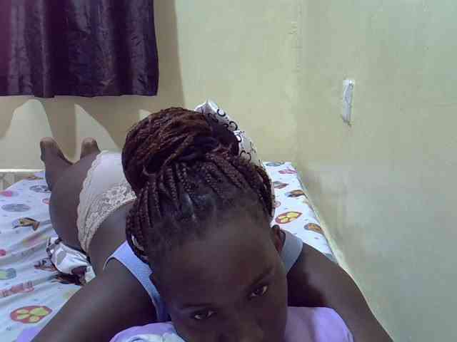 Model: sexxy-maya1