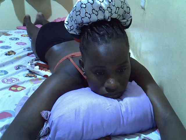 sexxy-maya1 webcam