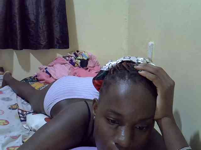 sexxy-maya1 webcam