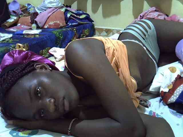 sexxy-maya1 webcam