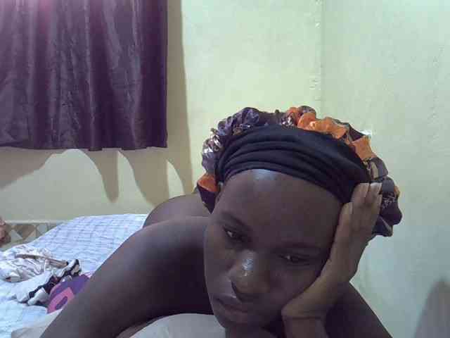 sexxy-maya1 webcam