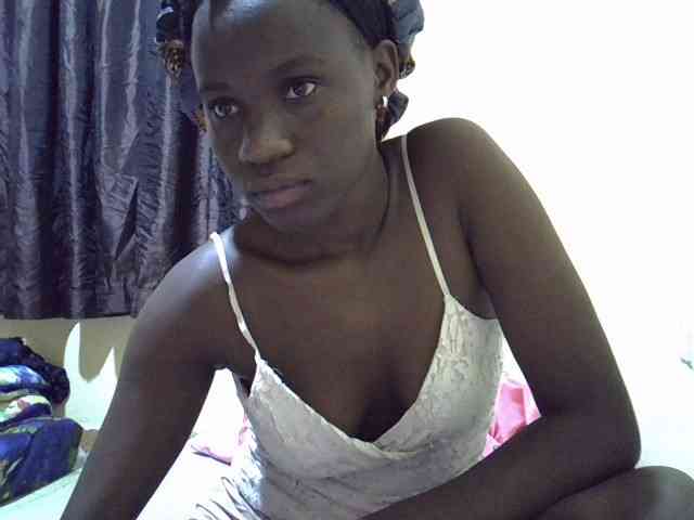 sexxy-maya1 webcam