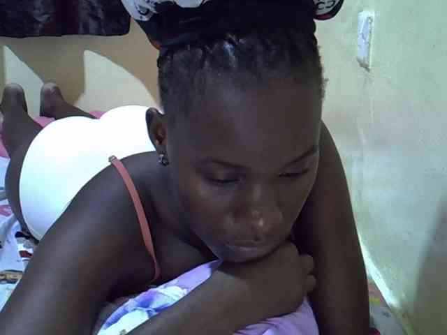 sexxy-maya1 webcam