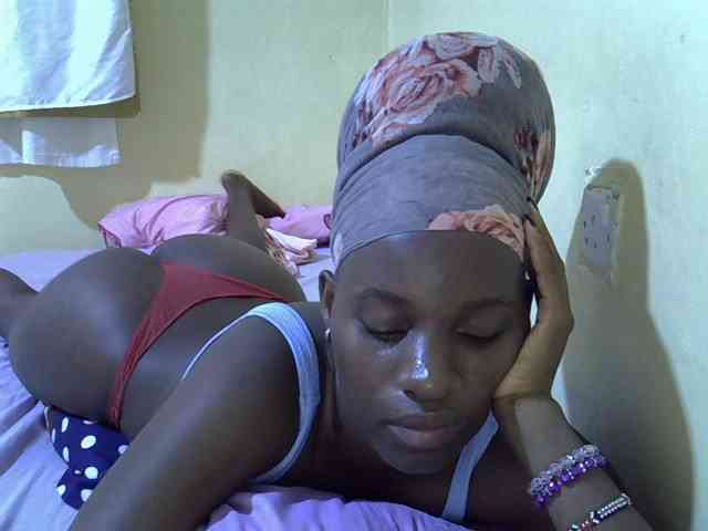 sexxy-maya1 webcam