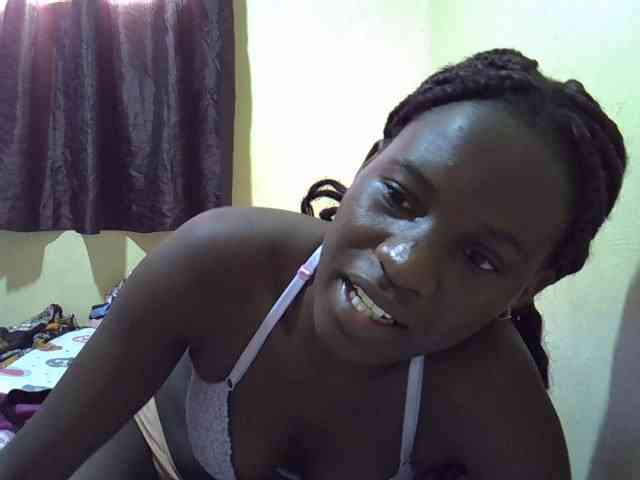 sexxy-maya1 webcam