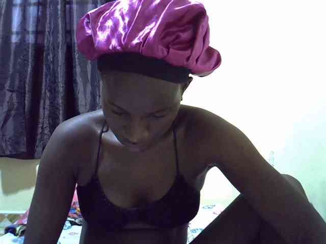 sexxy-maya1 webcam