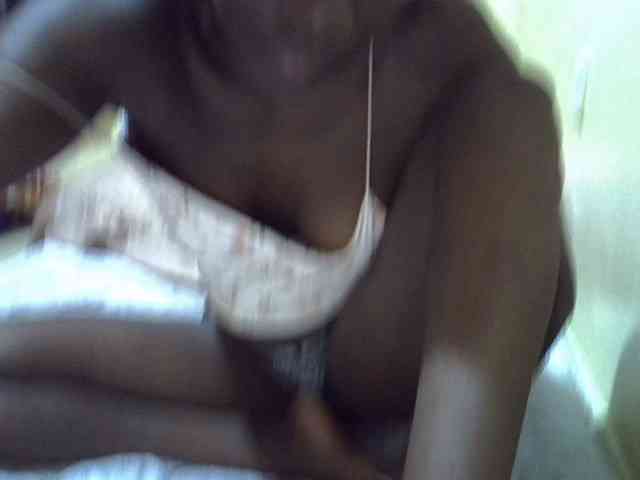 sexxy-maya1 webcam