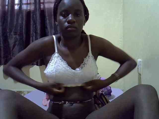 sexxy-maya1