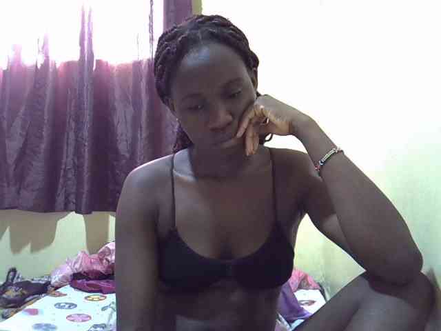 sexxy-maya1 webcam
