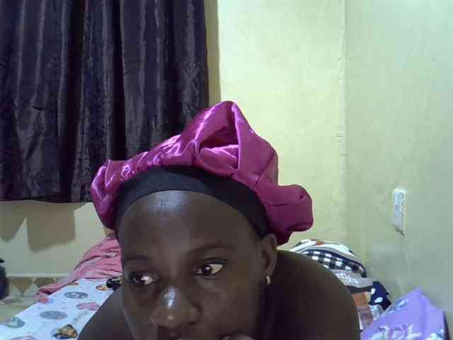 sexxy-maya1 webcam