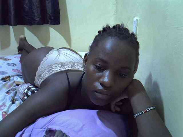 sexxy-maya1 webcam
