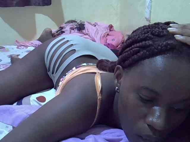 sexxy-maya1 webcam
