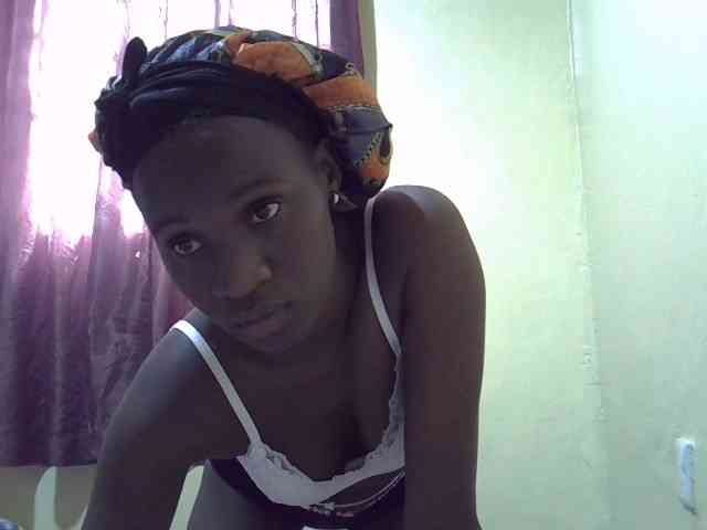 sexxy-maya1 webcam