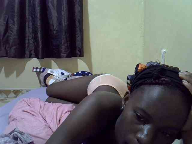 sexxy-maya1 webcam