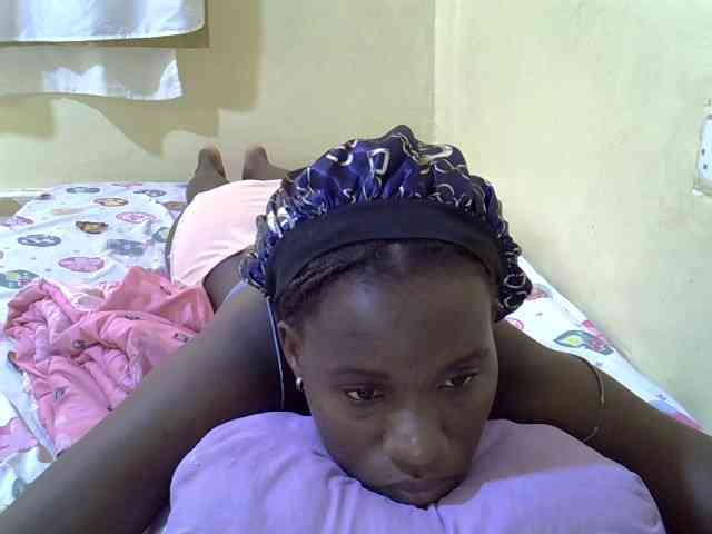 sexxy-maya1 webcam