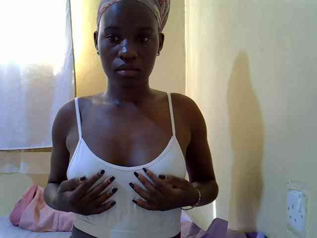 sexxy-maya1 webcam