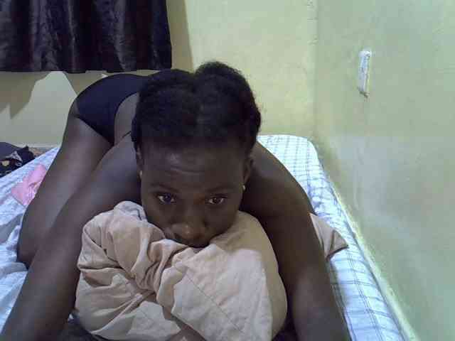 sexxy-maya1 webcam