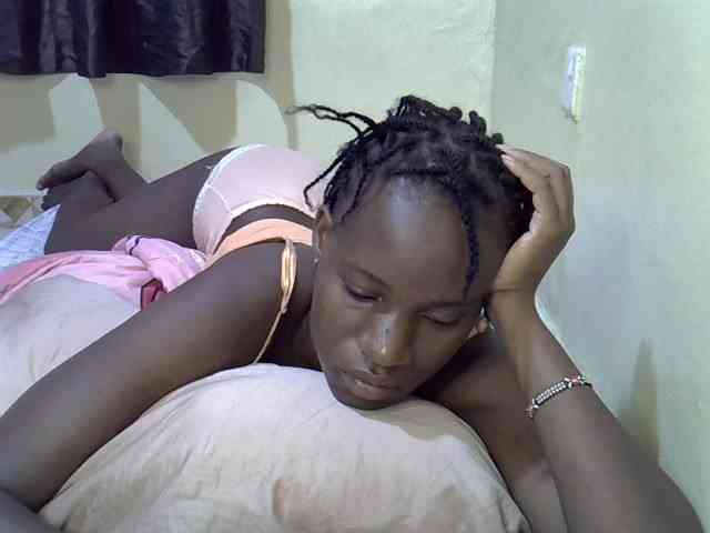 sexxy-maya1 webcam