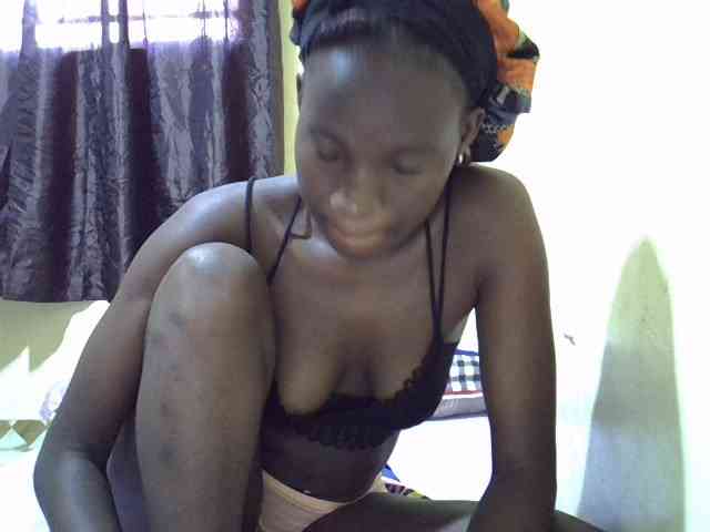 sexxy-maya1 webcam