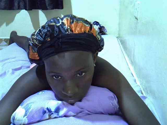 sexxy-maya1 webcam