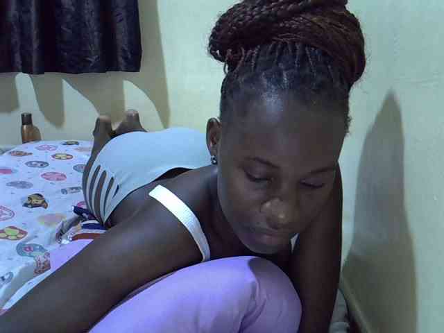sexxy-maya1 webcam