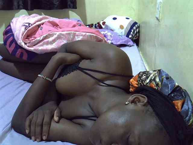 sexxy-maya1 webcam
