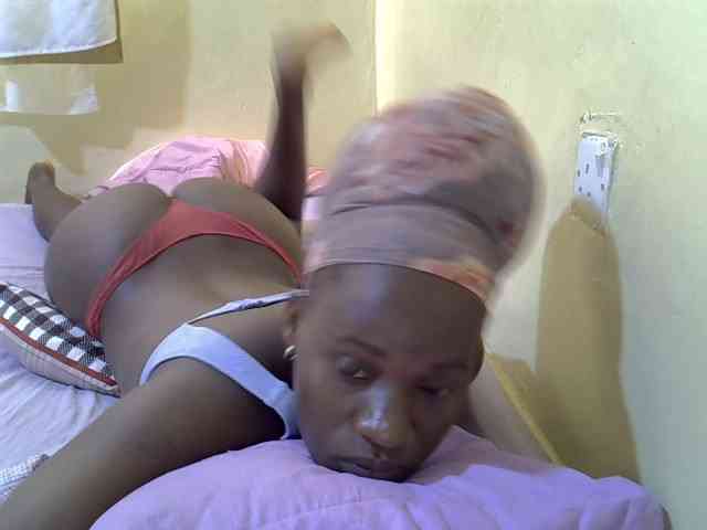 sexxy-maya1 webcam