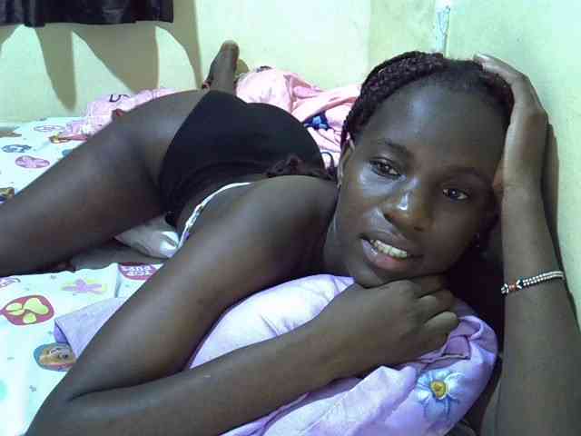 sexxy-maya1 webcam