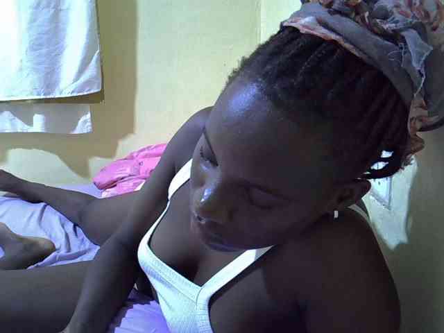 sexxy-maya1 webcam