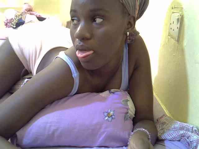 sexxy-maya1 webcam