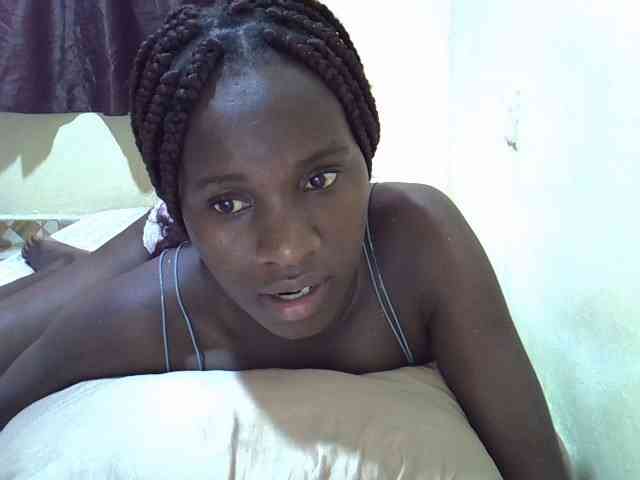 sexxy-maya1 webcam