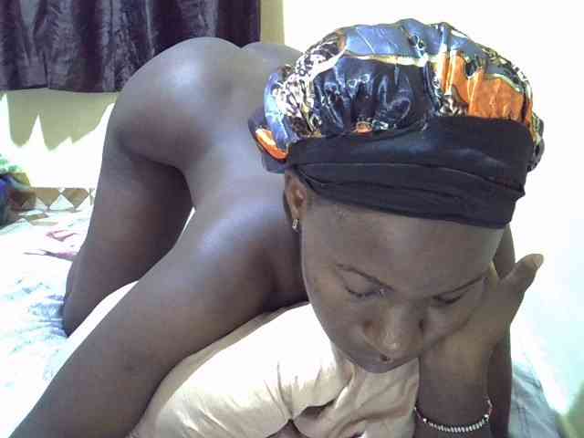 sexxy-maya1 webcam