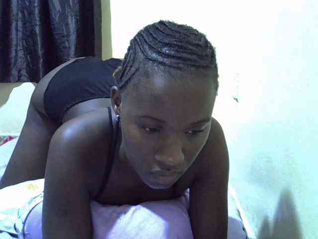 sexxy-maya1 webcam