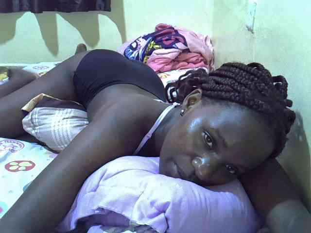 sexxy-maya1 webcam