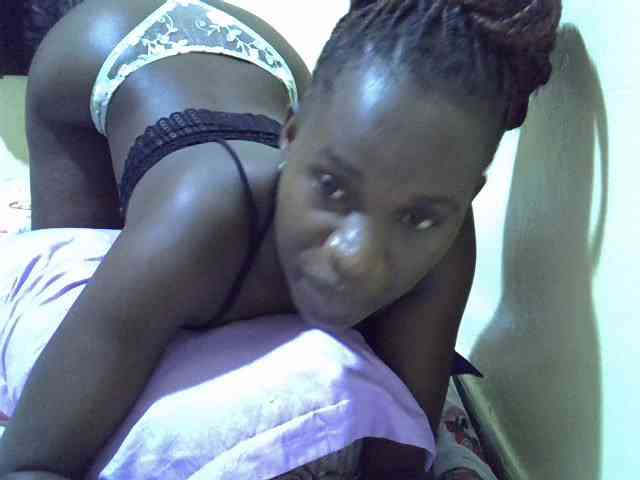 sexxy-maya1 webcam