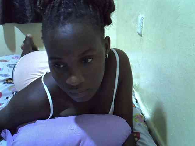 sexxy-maya1 webcam