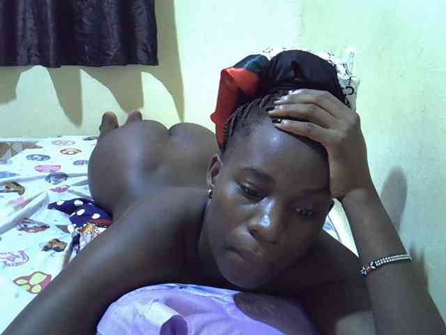 sexxy-maya1 webcam