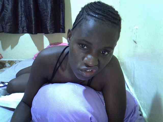 sexxy-maya1 webcam