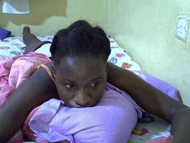 sexxy-maya1 webcam