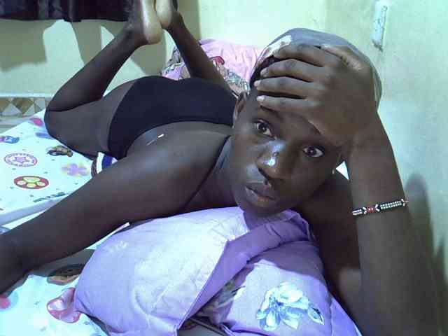 sexxy-maya1 webcam