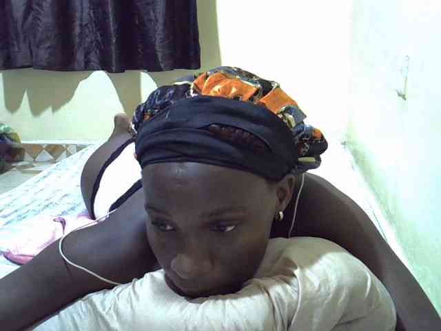 sexxy-maya1 webcam