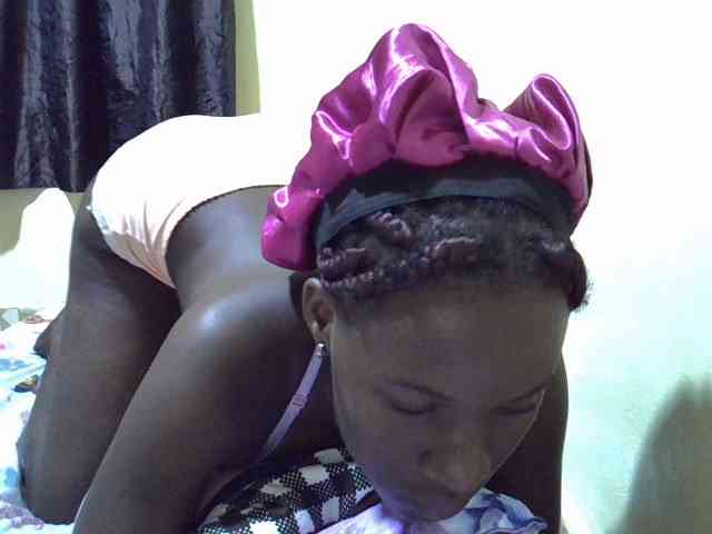 sexxy-maya1 webcam