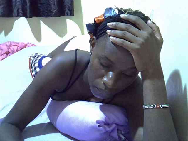 sexxy-maya1 webcam
