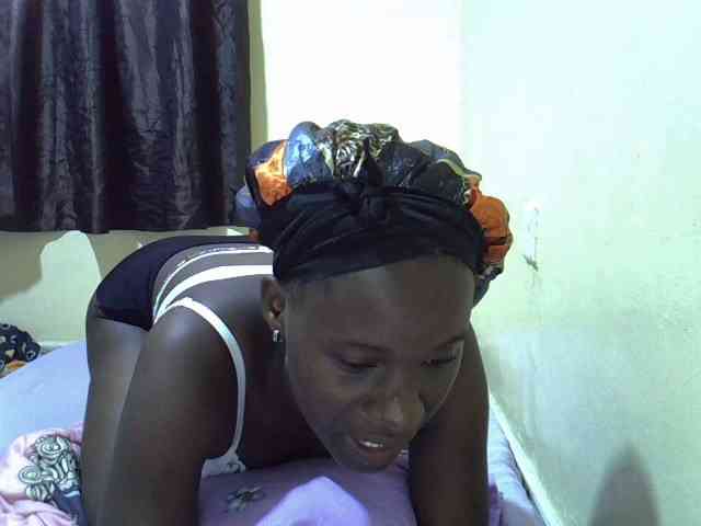 sexxy-maya1 webcam