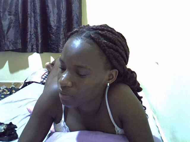 sexxy-maya1 webcam